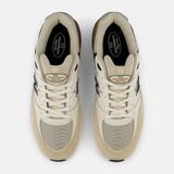 NB NUMERIC - ANDREW REYNOLDS 933 - Quicksand / Sea Salt