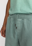 REVOLUTION - CASUAL SHORTS / 4070 - DustGreen