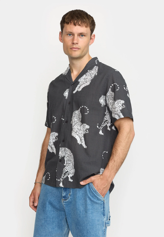 SHORT-SLEEVED CUBAN SHIRT / 3168 - Black