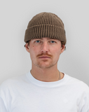 BEYOND MEDALS - SHORT BEANIE - Brown