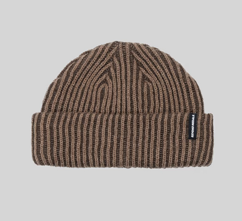 BEYOND MEDALS - SHORT BEANIE - Brown