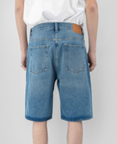 BEYOND MEDALS - JEANS SHORTS - Denim Blue