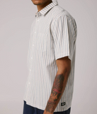 FORMER - REYNOLDS STRIPE SS SHIRT - Bone